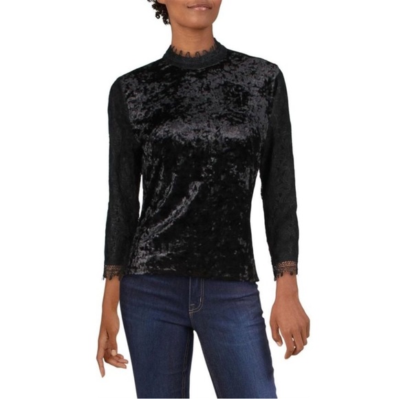 Moon River Whimsical Black Velvet Lace Sleeve Blouse - Picture 14 of 14